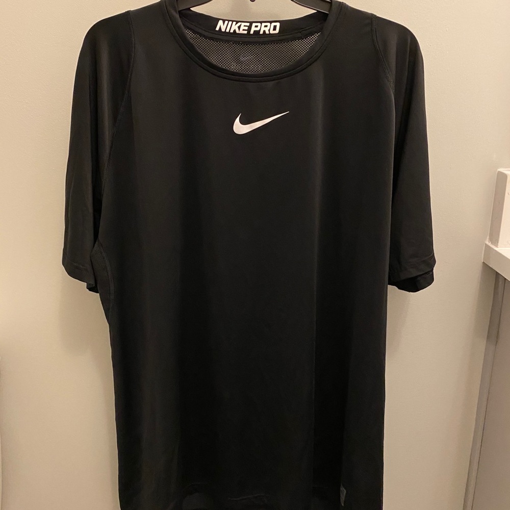 Nike Dri-Fit Fitted Shirt: Black